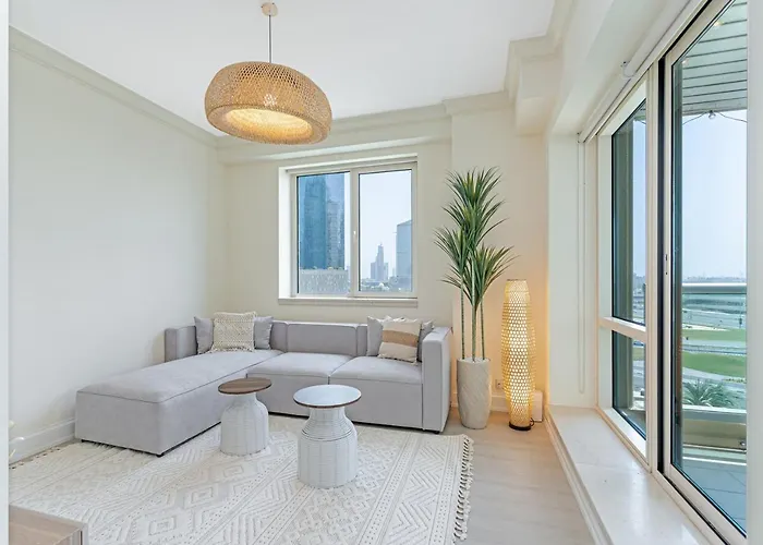 Modern 2Br In Marina - Walk To Beach & Mall