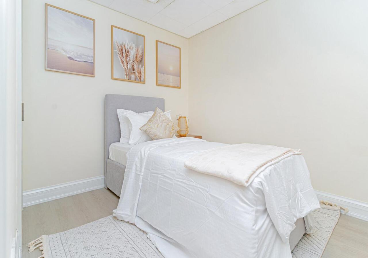 Apartment Modern 2Br In Marina - Walk To Beach & Mall Dubai