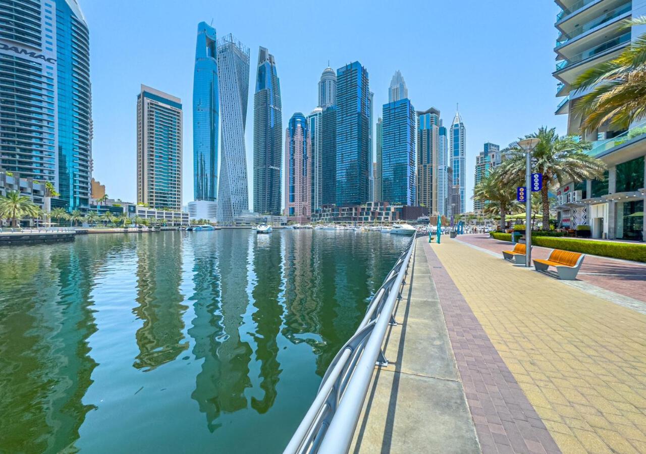 Modern 2Br In Marina - Walk To Beach & Mall Apartment Dubai