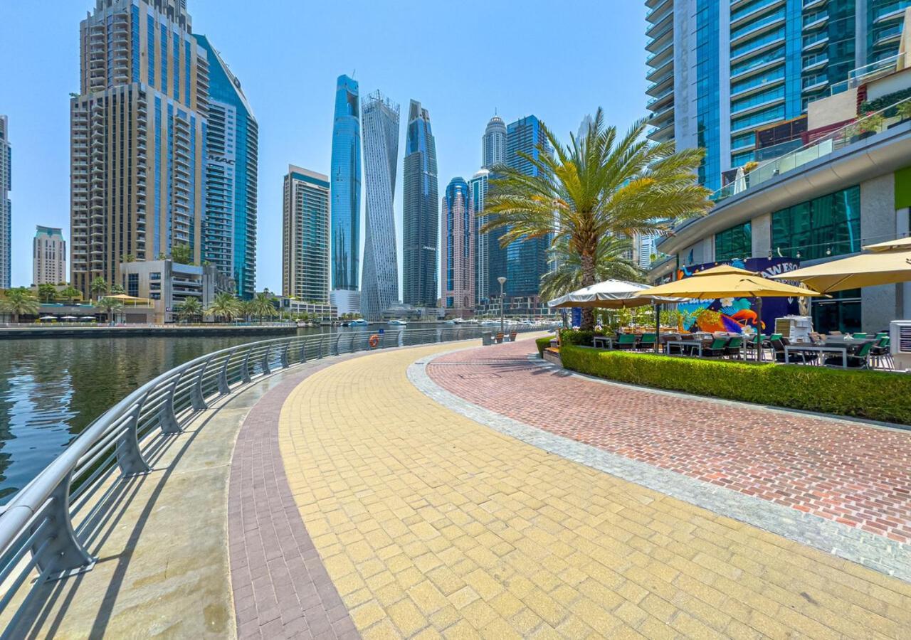 Modern 2Br In Marina - Walk To Beach & Mall Apartment Dubai